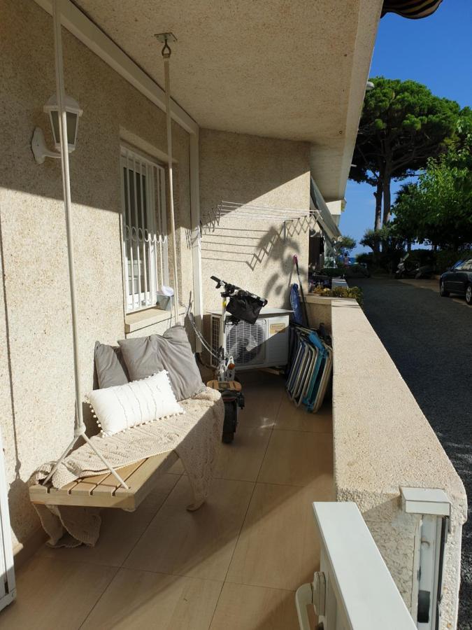 Apartamento 1ª Linea De Mar Cambrils Vilafortuny Exteriör bild